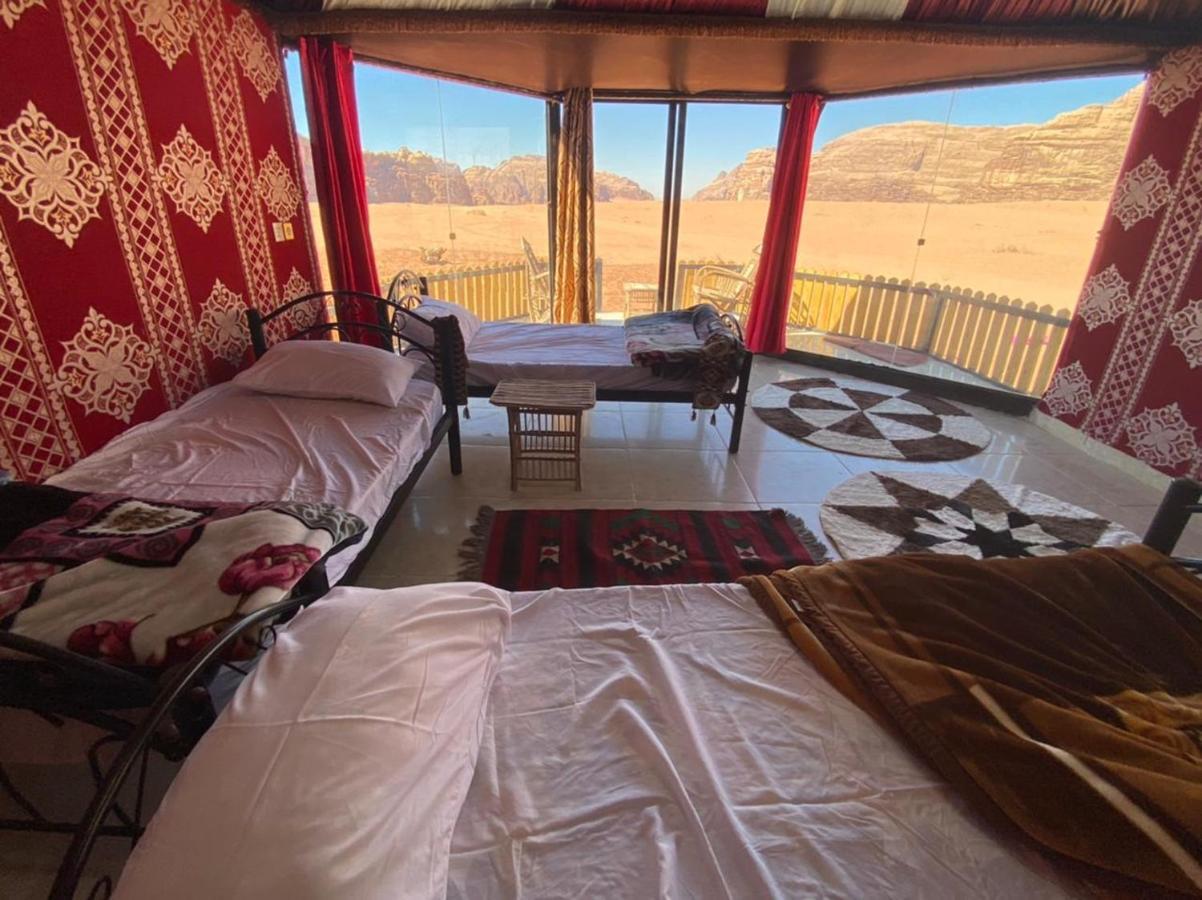 Bedouin Holidays Camp And Jeep Tours Hotel Wadi Rum Eksteriør billede