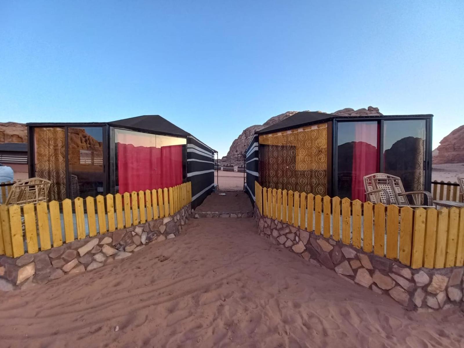 Bedouin Holidays Camp And Jeep Tours Hotel Wadi Rum Eksteriør billede