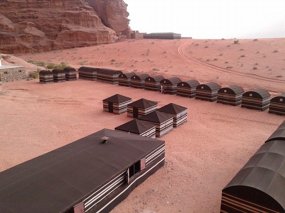 Bedouin Holidays Camp And Jeep Tours Hotel Wadi Rum Eksteriør billede